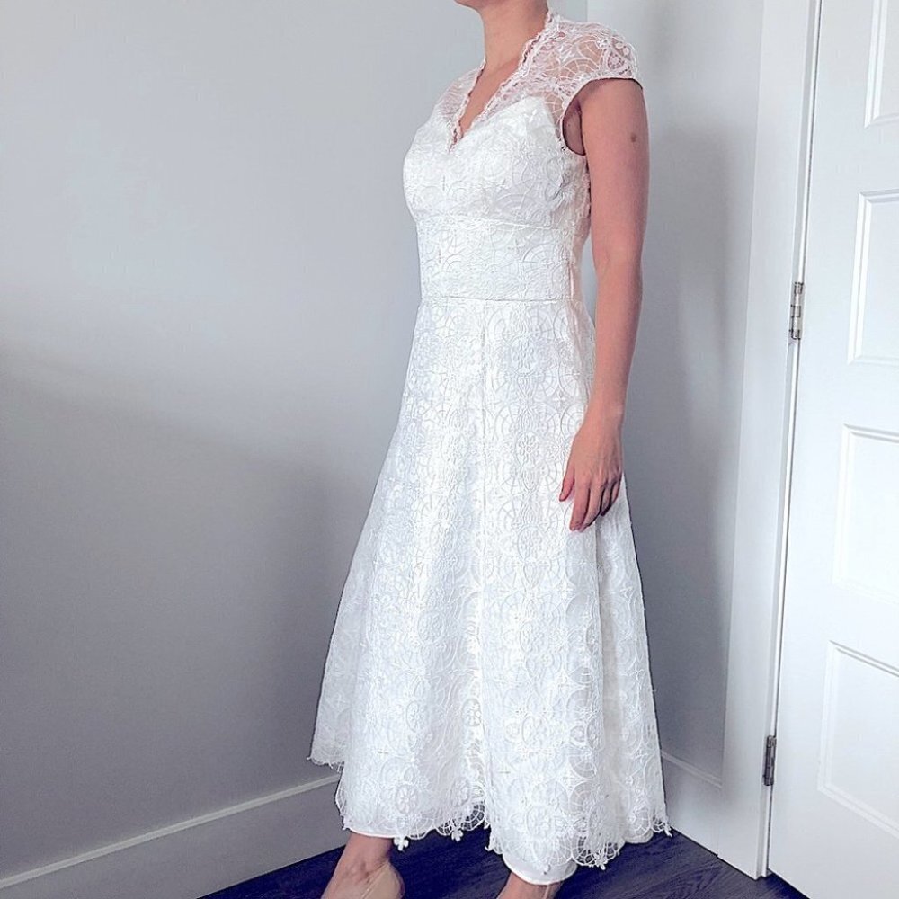 Ivory Lace Overlay  Tea Length A-Line Wedding Dress‎